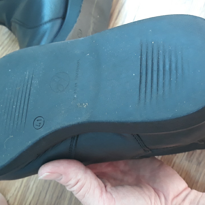 Hudson London Black Leather Chelsea Boots. Size 8 — image 8 of 8